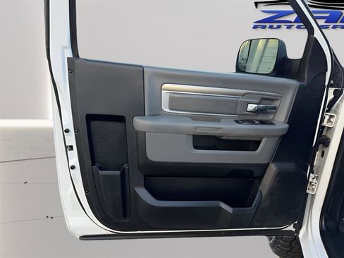 Used 2015 RAM 2500 Tradesman w/ Chrome Appearance Group image 25