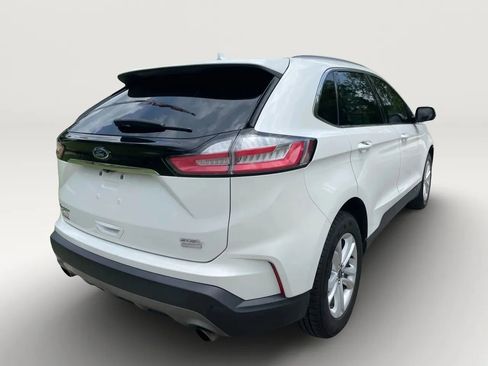 Used 2020 Ford Edge SEL w/ Convenience Package image 2