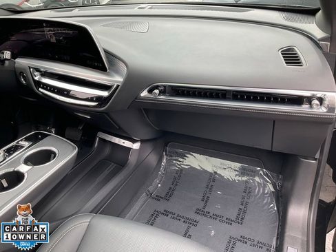 Used 2024 Cadillac Lyriq Sport RWD image 67