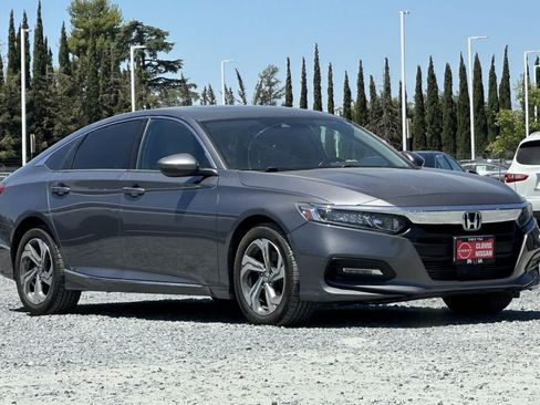 Used 2018 Honda Accord EX-L image 10
