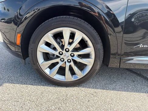 Used 2023 Buick Envision Avenir AWD/4WD image 17