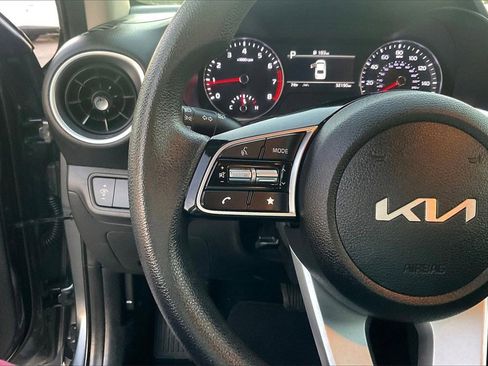 Used 2024 Kia Forte LXS image 16