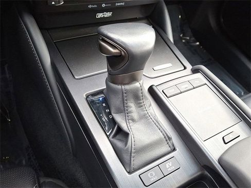 Used 2022 Lexus ES 300h Ultra Luxury w/ Accessory Package 2 image 15