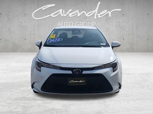 Used 2024 Toyota Corolla LE FWD image 18