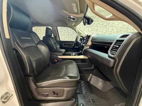 Used 2020 RAM 3500 Laramie AWD/4WD image 10