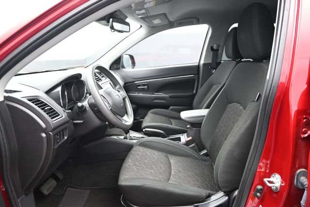 Used 2024 Mitsubishi Outlander Sport ES AWD/4WD image 6