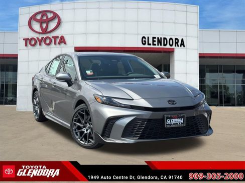 New 2026 Toyota Camry SE FWD image 2