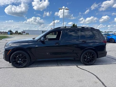 Certified 2025 BMW X7 M60i AWD/4WD image 9