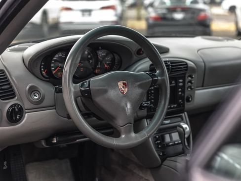 Used 2001 Porsche 911 Carrera 4 AWD/4WD image 14