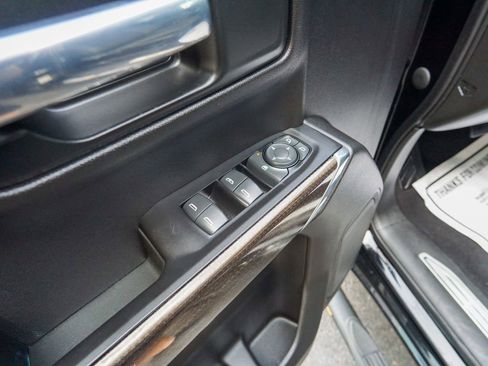 Used 2020 Chevrolet Silverado 1500 LT w/ Trailering Package AWD/4WD image 15