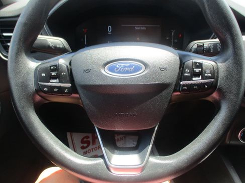 Used 2025 Ford Escape Active FWD image 10
