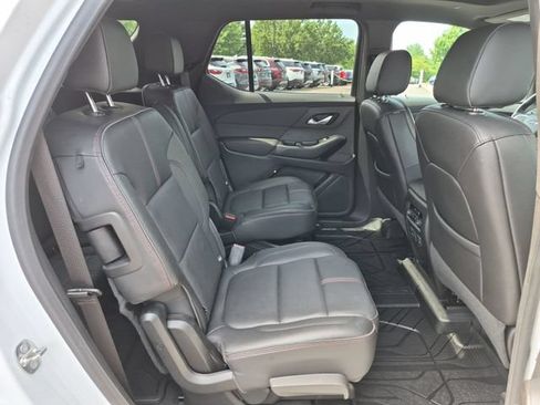 Used 2022 Chevrolet Traverse RS w/ LPO, Floor Liner Package AWD/4WD image 30