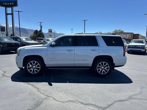 Used 2019 GMC Yukon Denali AWD/4WD image 4