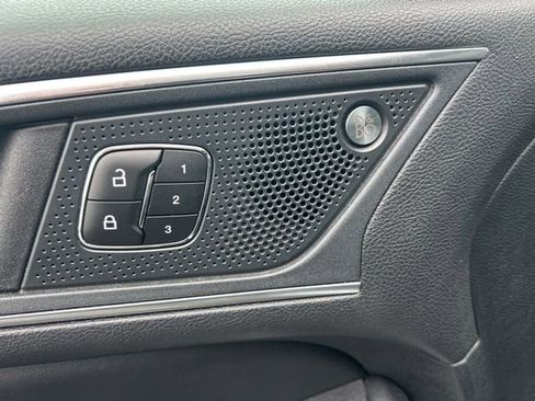 Used 2023 Ford Edge Titanium image 16