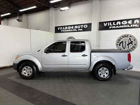 Used 2021 Nissan Frontier S AWD/4WD image 9