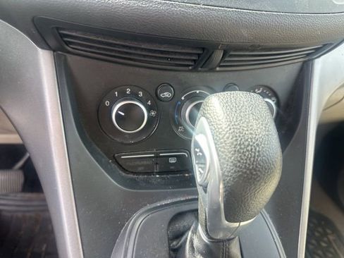 Used 2014 Ford Escape SE image 30