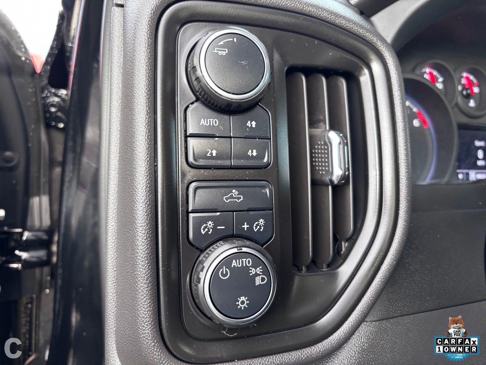 Certified 2025 Chevrolet Silverado 1500 Custom Trail Boss AWD/4WD image 22
