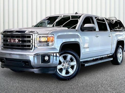 Used 2014 GMC Sierra 1500 SLE w/ SLE Value Package AWD/4WD image 3