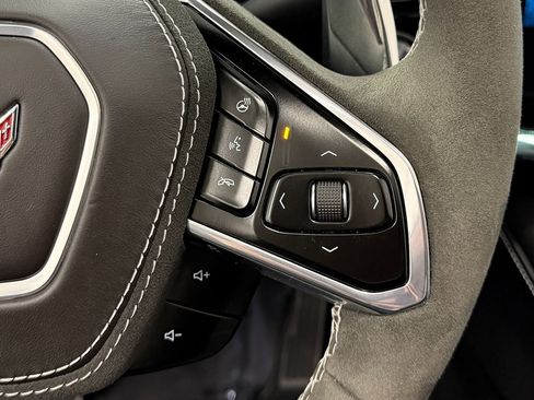 Used 2024 Chevrolet Corvette Stingray Premium Cpe w/ Stealth Interior Trim Package image 19