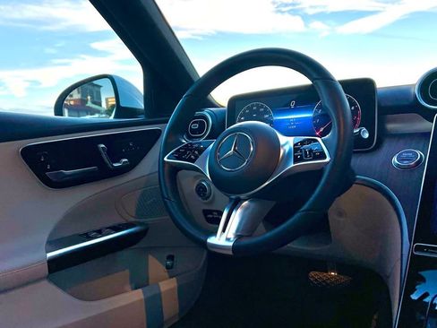 Certified 2024 Mercedes-Benz C 300 4MATIC Sedan image 13