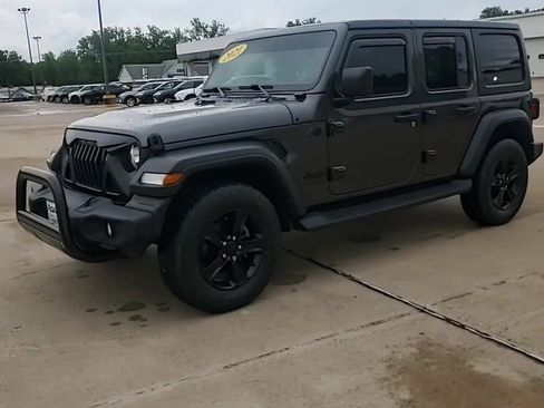 Used 2021 Jeep Wrangler Unlimited Sport AWD/4WD image 4
