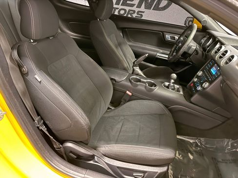 Used 2018 Ford Mustang GT w/ Black Accent Pkg image 19