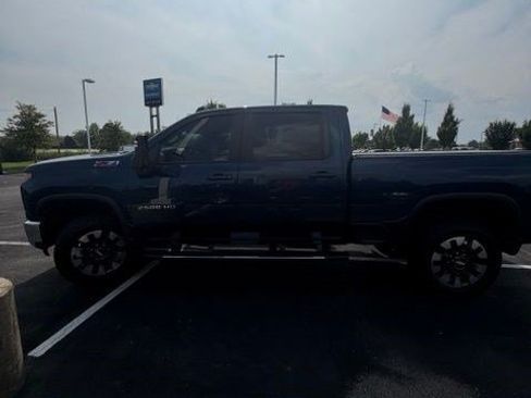 Used 2021 Chevrolet Silverado 2500 LT w/ All Star Edition AWD/4WD image 19