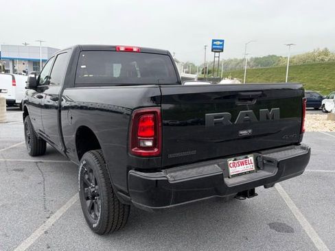 New 2026 RAM 2500 Big Horn AWD/4WD image 5