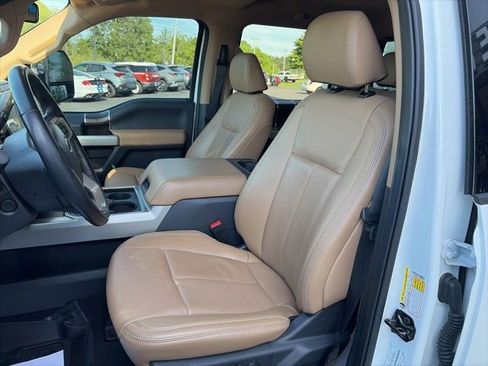 Used 2022 Ford F350 Lariat w/ Lariat Ultimate Package AWD/4WD image 11