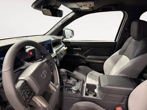 New 2025 Toyota Tacoma TRD Sport image 9