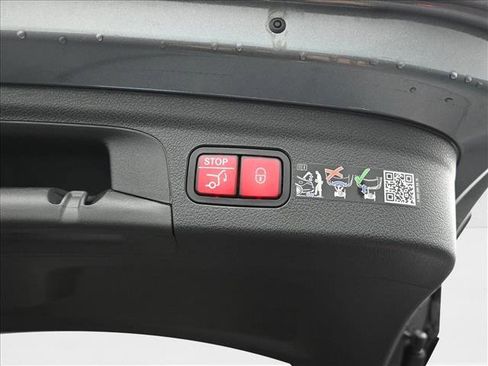 New 2026 Mercedes-Benz GLE 450 4MATIC image 25