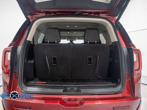 Used 2020 GMC Acadia Denali w/ Denali Ultimate Package image 48