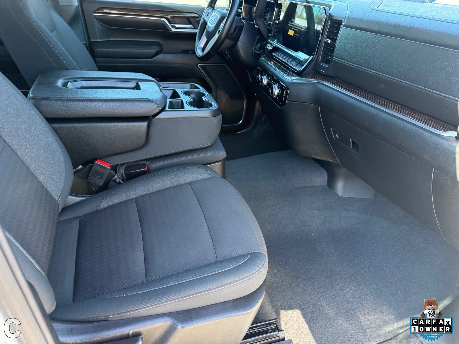 Used 2024 GMC Sierra 1500 SLE AWD/4WD image 12