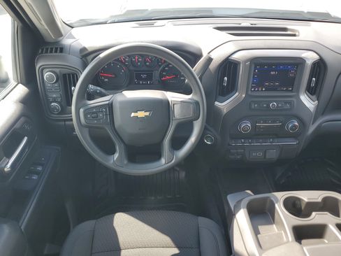 Used 2025 Chevrolet Silverado 3500 W/T image 17