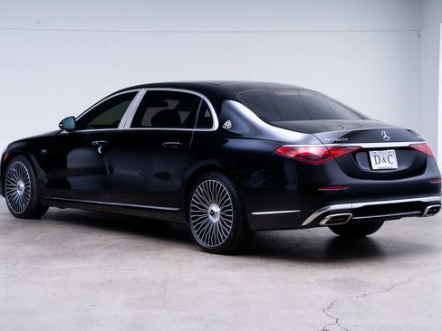 Used 2023 Mercedes-Benz Maybach S 680 4MATIC image 5