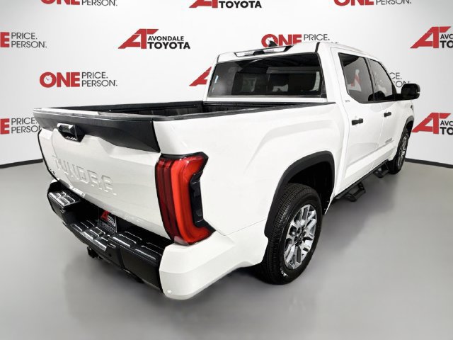 Used 2022 Toyota Tundra SR5 w/ SR5 Convenience Package AWD/4WD image 7