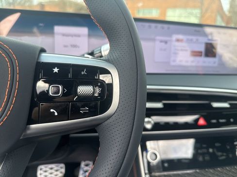 New 2026 Genesis GV70 3.5T Sport Prestige AWD/4WD image 17
