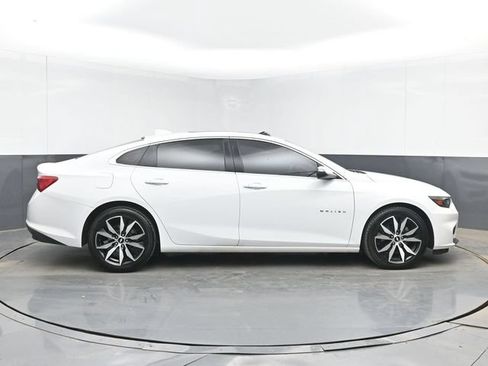 Used 2016 Chevrolet Malibu LT FWD image 11