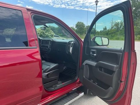 Used 2018 Chevrolet Silverado 1500 LT w/ All Star Edition AWD/4WD image 18
