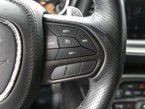 Used 2022 Dodge Challenger R/T Scat Pack image 22