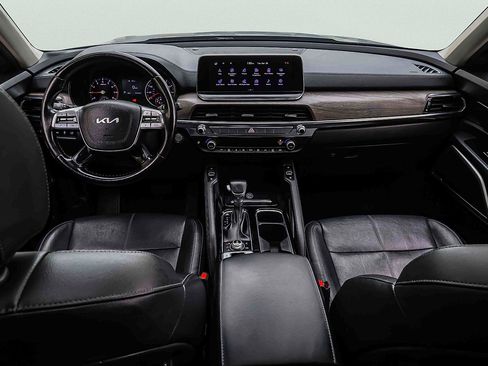 Certified 2022 Kia Telluride EX w/ EX Premium Package AWD/4WD image 21