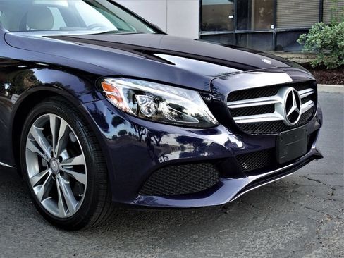Used 2015 Mercedes-Benz C 300 Sedan image 12