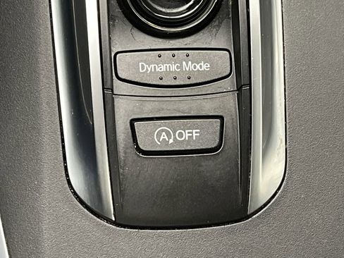 Used 2020 Acura MDX SH-AWD 7-Passenger w/Technolog image 18