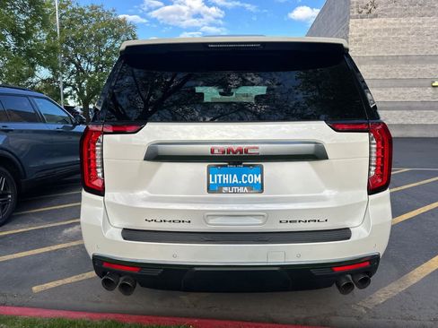 Used 2021 GMC Yukon Denali w/ Denali Ultimate Package AWD/4WD image 5