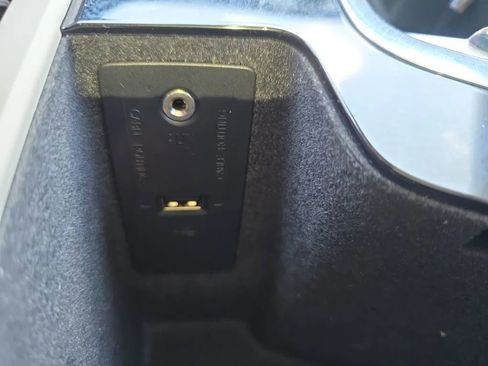 Used 2016 Volvo XC90 T6 Inscription w/ Vision Package image 36