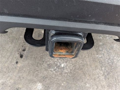 Used 2022 Toyota Tundra SR w/ SR Tow Package image 12