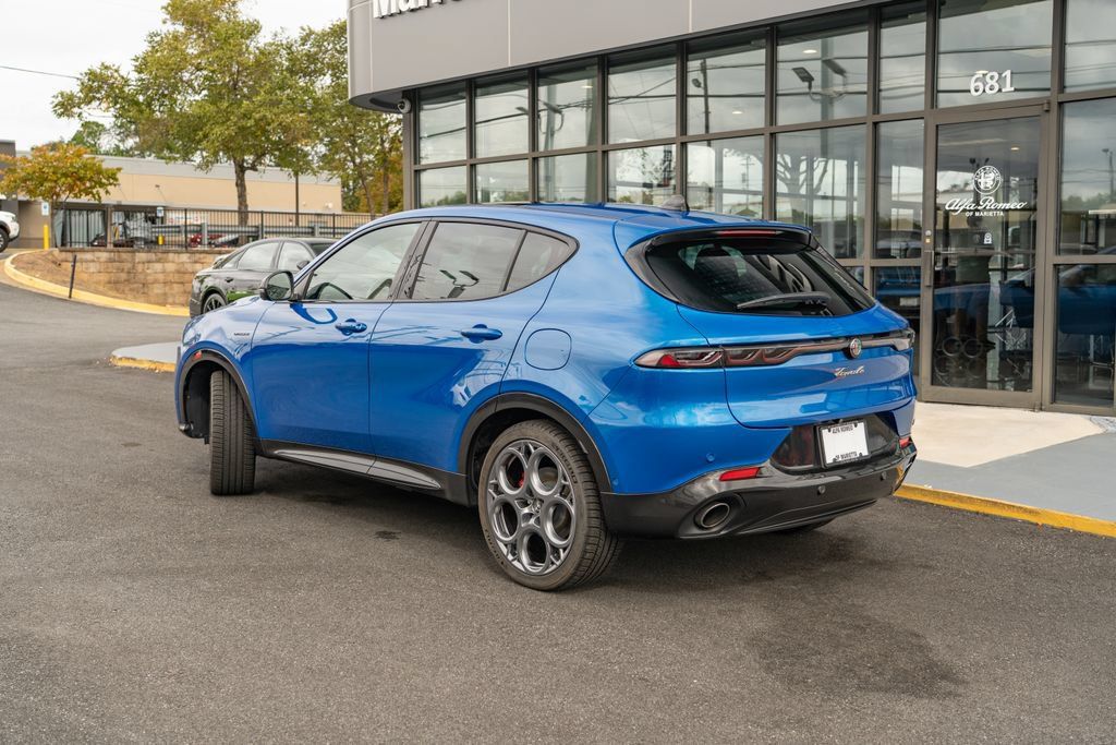 New 2024 Alfa Romeo Tonale Ti AWD/4WD image 4
