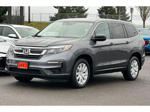 Used 2019 Honda Pilot LX image 10