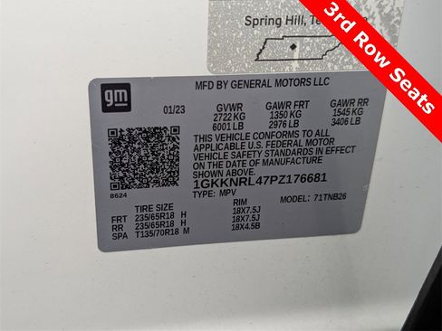 Used 2023 GMC Acadia SLE w/ Driver Convenience Package image 33