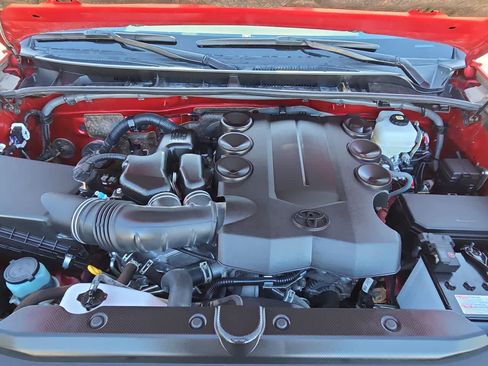 Used 2024 Toyota 4Runner TRD Off-Road Premium w/ Off Road Premium Plus Package image 13